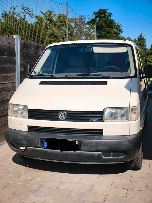 Weiß Gebraucht 2002 VW T4 Van | 6.500 € (Guter Preis) - Bild 1/4