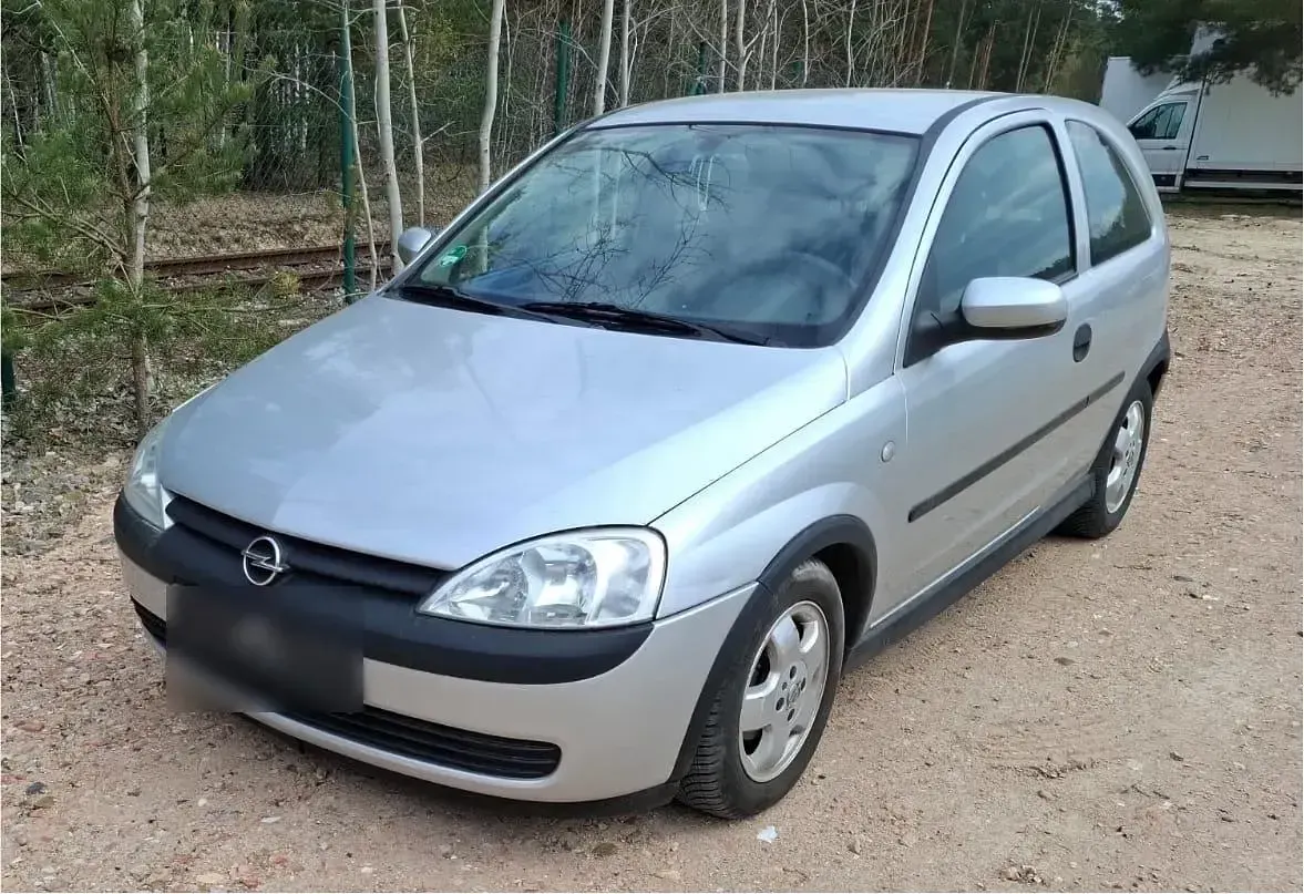Second-hand Opel Corsa 75 CP (55 kW) 2012 Argintiu Hatchback