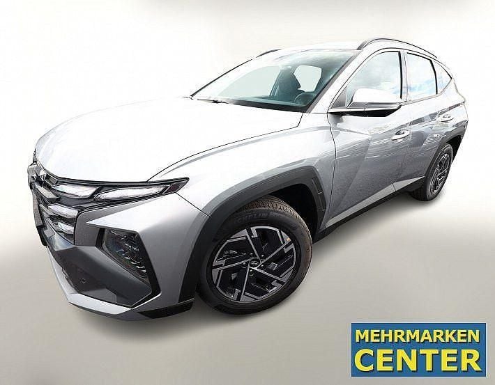 Silber Neu 2025 Hyundai Tucson Trend SUV | 31.780 € (Superpreis) - Bild 1/1