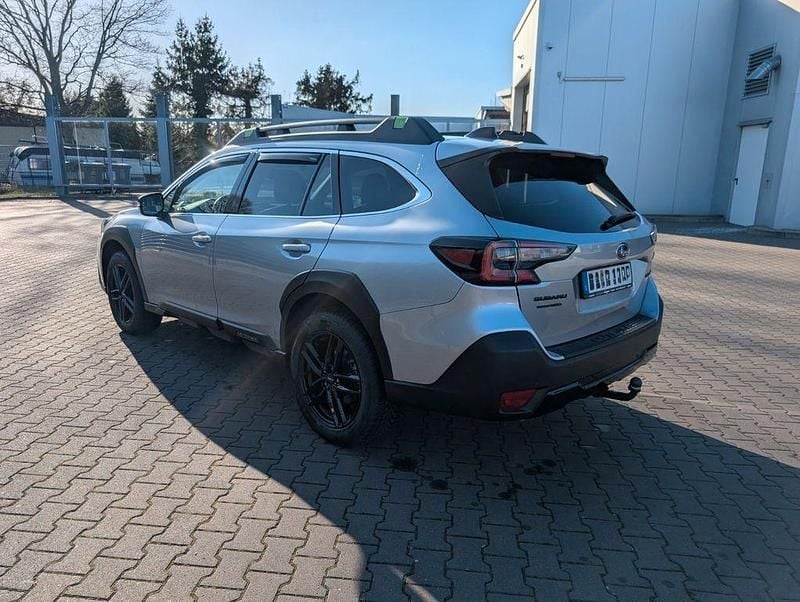 Gebraucht Subaru Outback Exclusive+ 169 PS (124 kW) 2024 Silber Kombi