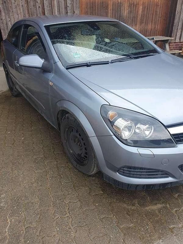 Gebraucht 2008 Opel Astra GTC Coupé | 660 € (Superpreis) - Bild 1/4