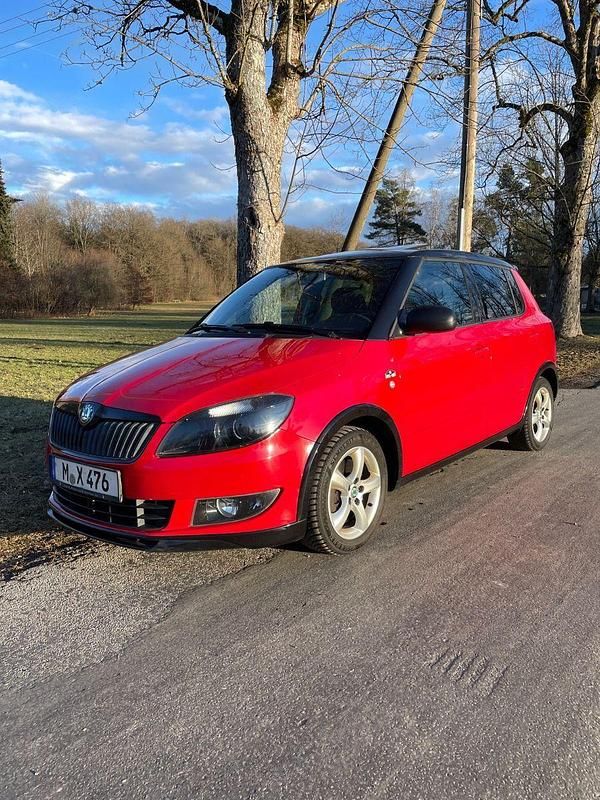 Gebraucht Skoda Fabia Monte Carlo 105 PS (77 kW) 2011 Rot Kleinwagen