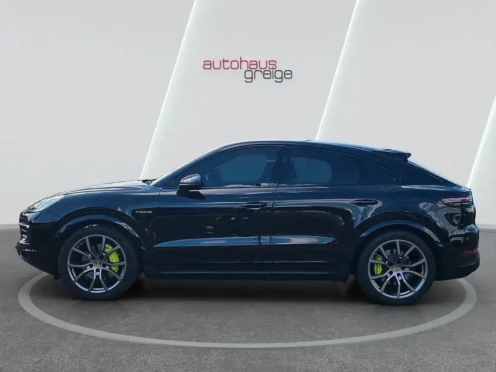 Gebraucht Porsche Cayenne E-Hybrid Coupe Platinum Edition 462 PS (339 kW) 2022 Schwarz SUV