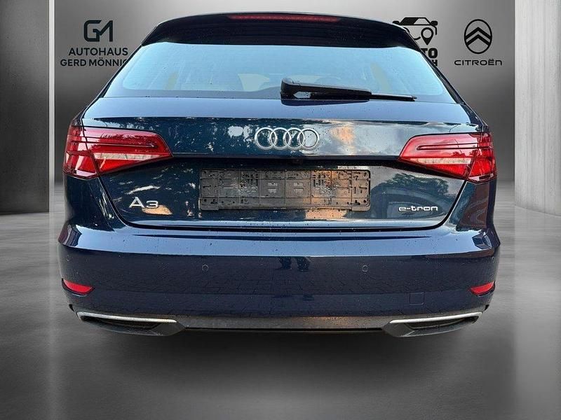 Gebraucht Audi A3 e-tron Advanced 204 PS (150 kW) 2017 Blau Kleinwagen