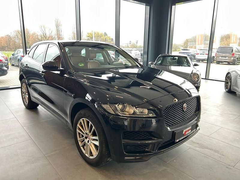 Gebraucht Jaguar F-Pace Portfolio 300 PS (220 kW) 2017 Schwarz SUV