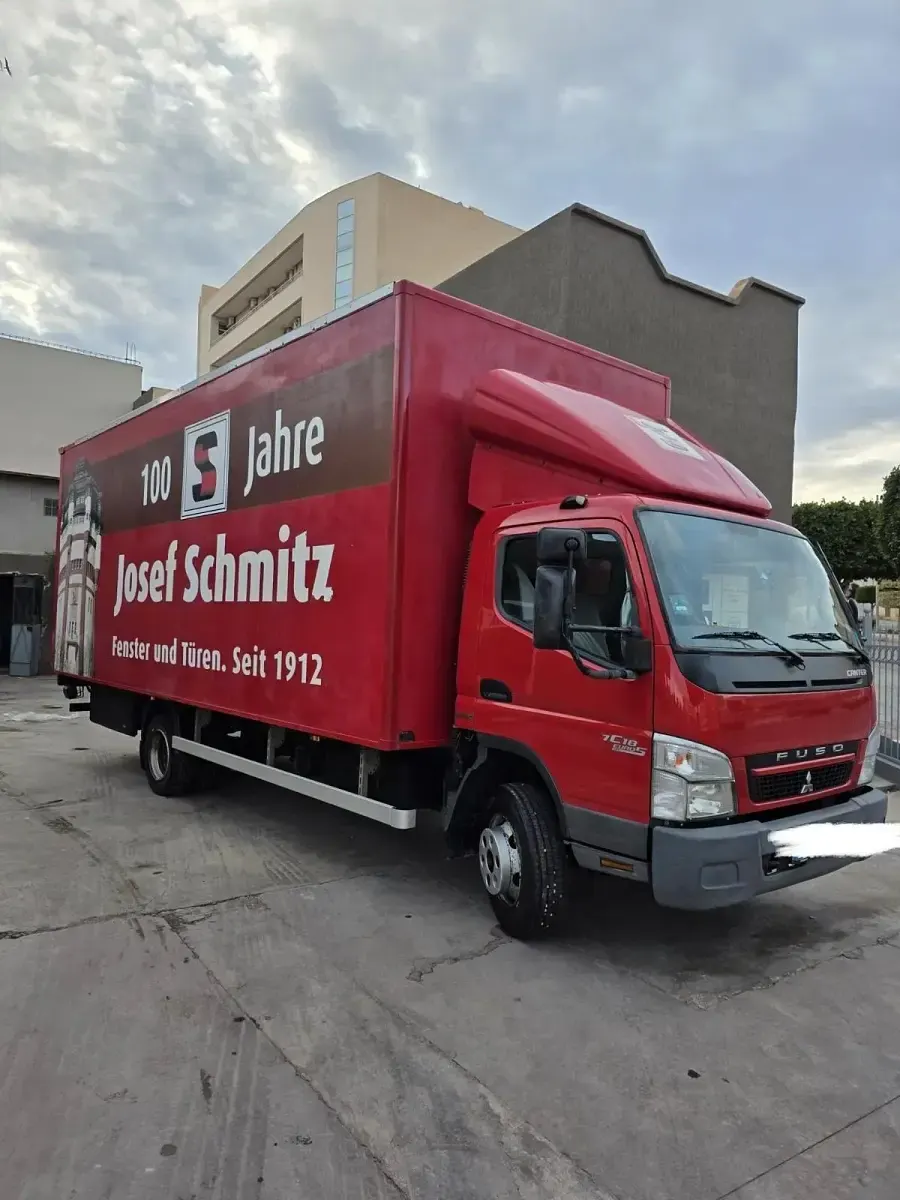 Gebraucht Mitsubishi Canter 2010 Rot