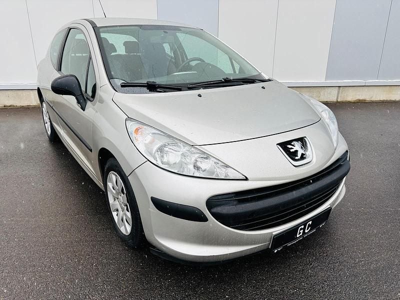 Gold Gebraucht 2006 Peugeot 207 Premium Kleinwagen | 690 € (Guter Preis) - Bild 1/4