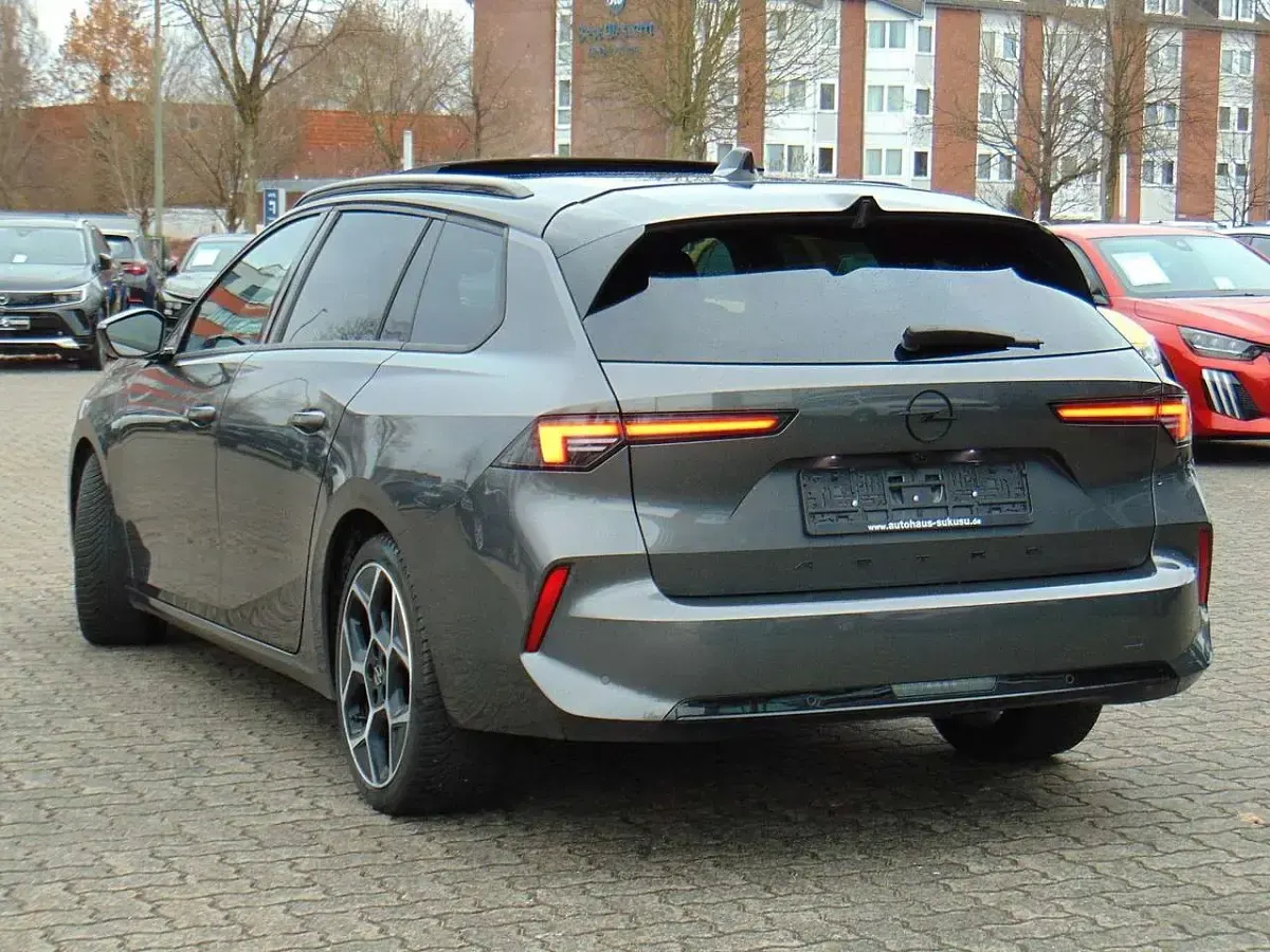 Gebraucht Opel Astra Ultimate 131 PS (96 kW) 2024 Grau Kombi