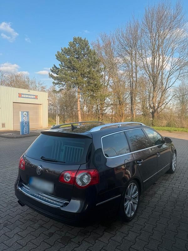 Gebraucht VW Passat R 170 PS (125 kW) 2008 Andere farben Kombi