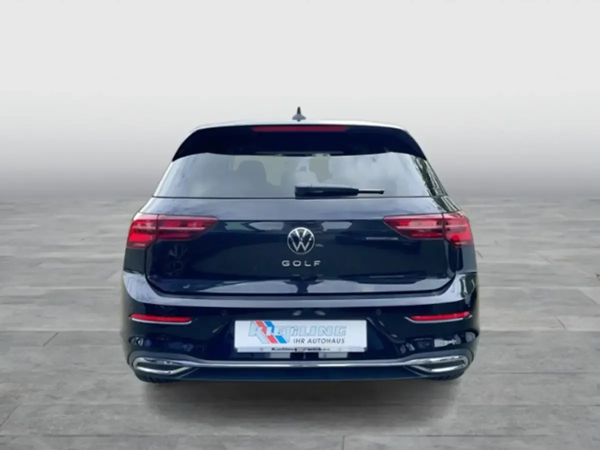 Gebraucht VW Golf VIII Style 150 PS (110 kW) 2024 Schwarz Limousine