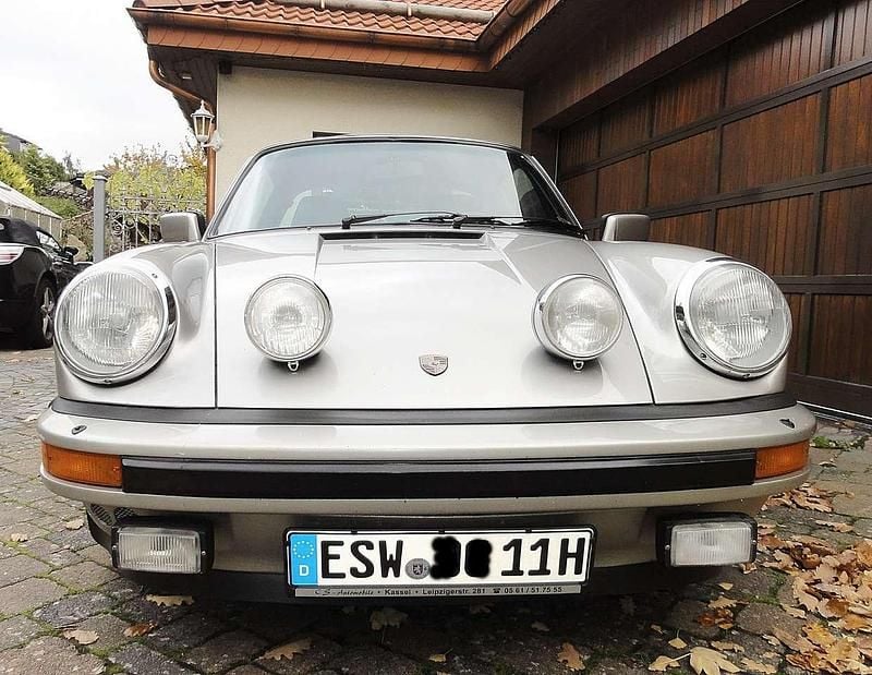 Gebraucht Porsche 911 204 PS (150 kW) 1982 Silber Cabrio