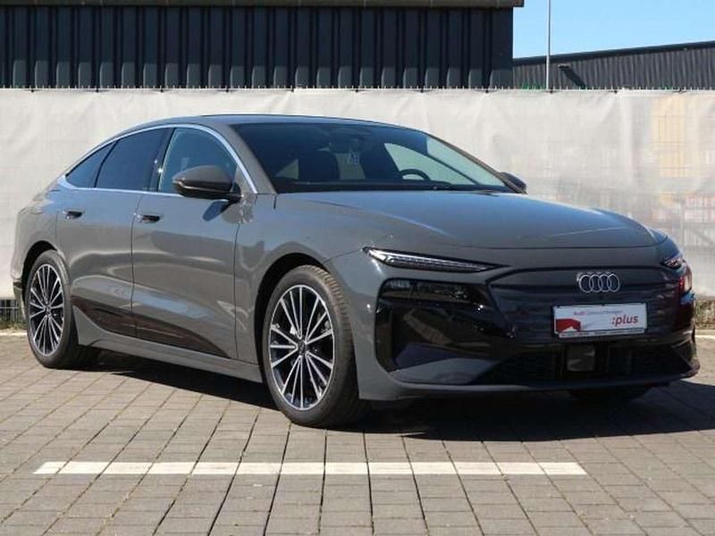 Second-hand Audi e-tron 314 kW (428 CP) 2025 Gri SUV