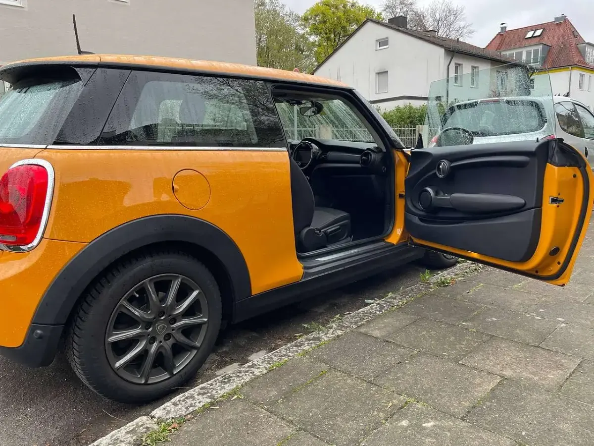 Gebraucht Mini Cooper 136 PS (100 kW) 2016 Orange Kleinwagen