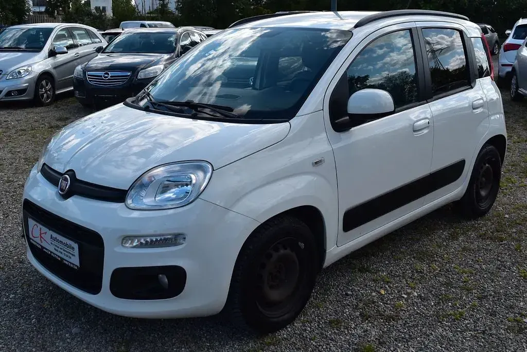 Gebraucht Fiat Panda Lounge 69 PS (50 kW) 2013 Weiß Kleinwagen