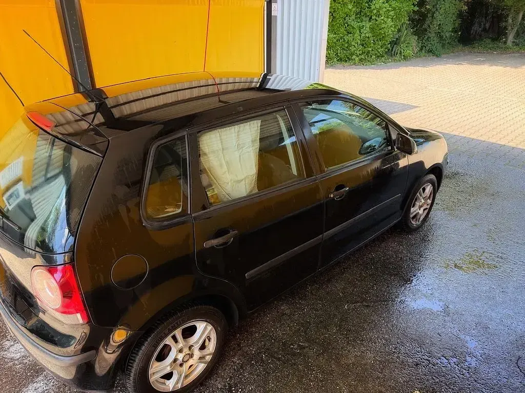 Gebraucht VW Polo 69 PS (50 kW) 2007 Schwarz Kleinwagen