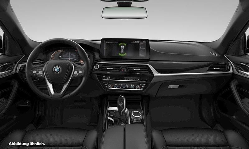 Gebraucht BMW 520 Sport Line 184 PS (135 kW) 2023 Schwarz Kombi