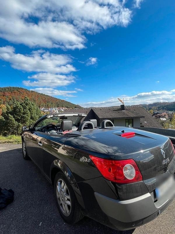 Schwarz Gebraucht 2005 Renault Mégane Cabriolet Cabrio | 4.900 € - Bild 1/4