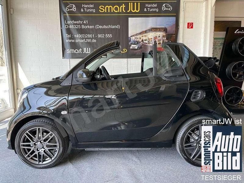 Schwarz Gebraucht 2018 Smart ForTwo Cabrio Brabus Xclusive Cabrio | 36.500 € - Bild 1/4