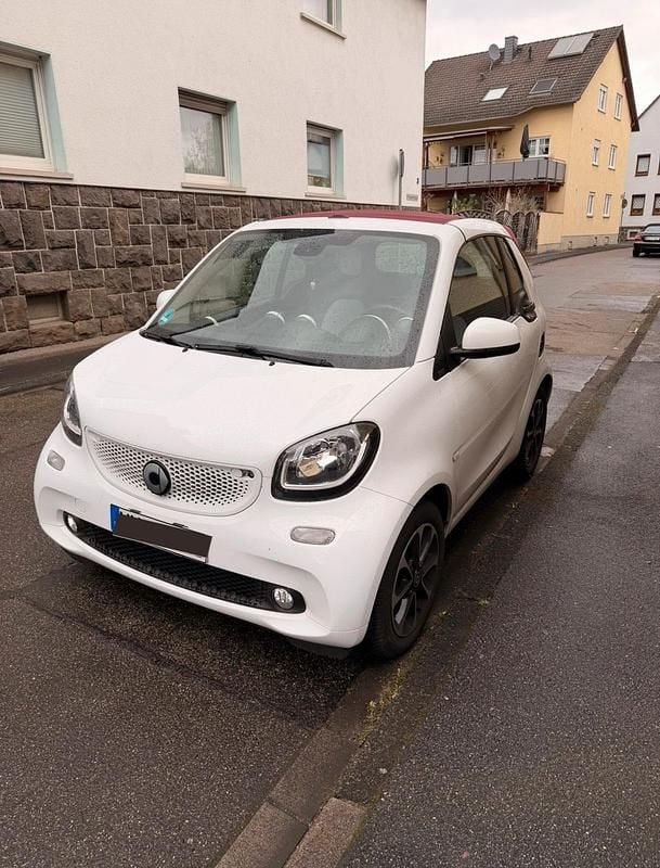 Gebraucht Smart ForTwo Cabrio 90 PS (66 kW) 2016 Weiß Cabrio