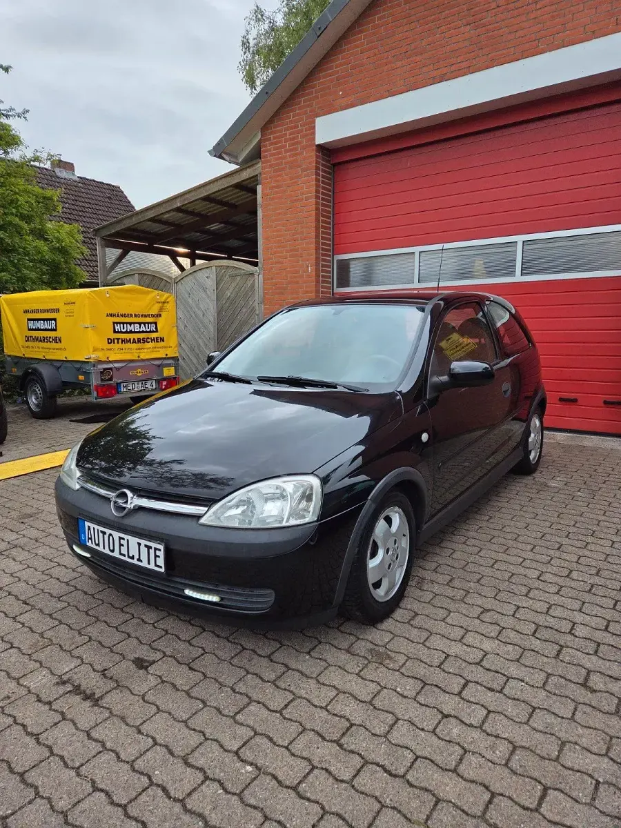 Gebraucht Opel Corsa Edition 74 PS (54 kW) 2002 Schwarz Kleinwagen