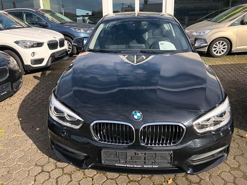 Gebraucht BMW 116 Advantage 109 PS (80 kW) 2016 Schwarz Kleinwagen