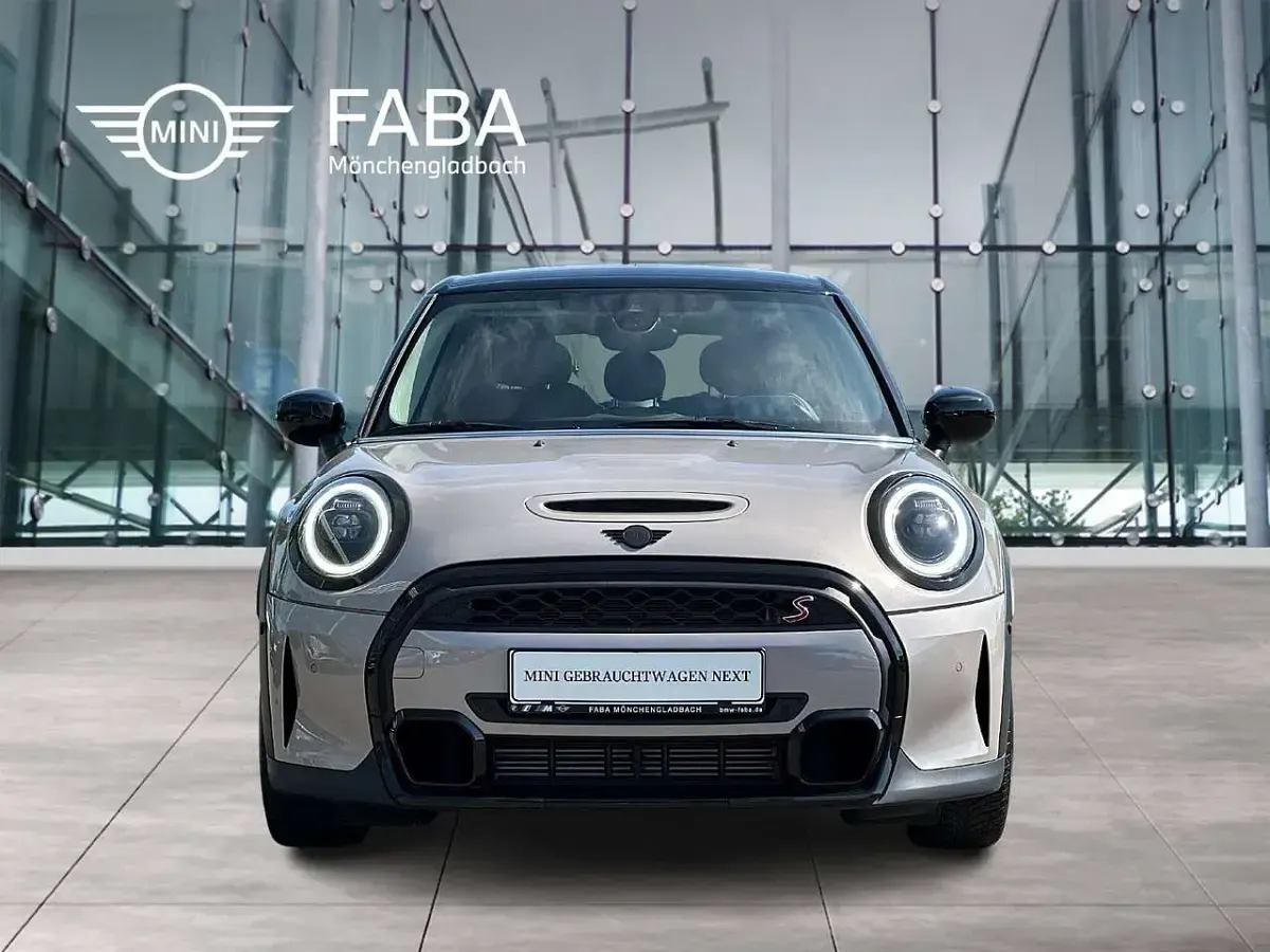 Gebraucht Mini Cooper S 178 PS (130 kW) 2022 Grau Kleinwagen