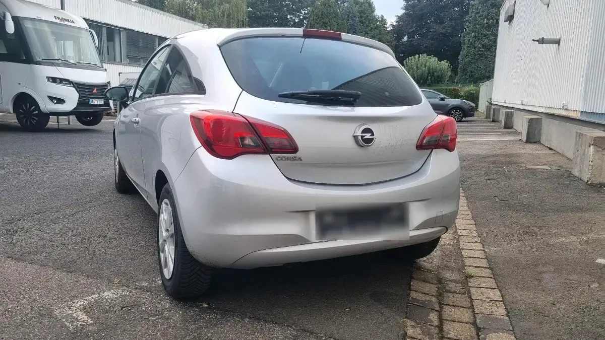 Gebraucht Opel Corsa 90 PS (66 kW) 2015 Grau Kleinwagen