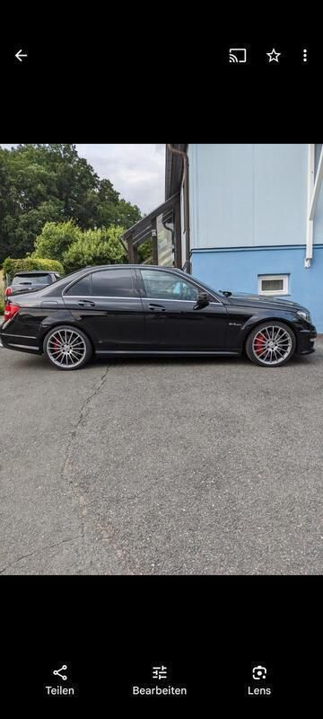 Schwarz Gebraucht 2011 Mercedes C63 AMG AMG Limousine | 50.000 € - Bild 1/4