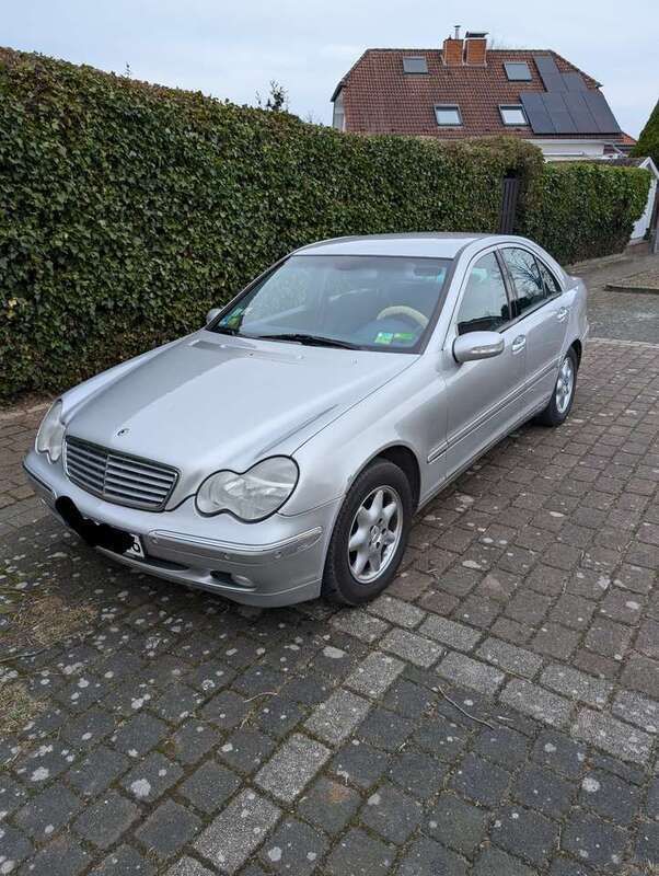 Gebraucht 2001 Mercedes C180 Elegance Limousine | 2.850 € (Fairer Preis) - Bild 1/4