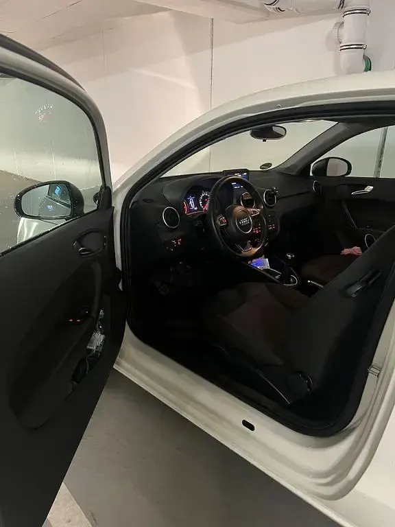 Gebraucht Audi A1 Ambition 86 PS (63 kW) 2014 Weiß Kleinwagen