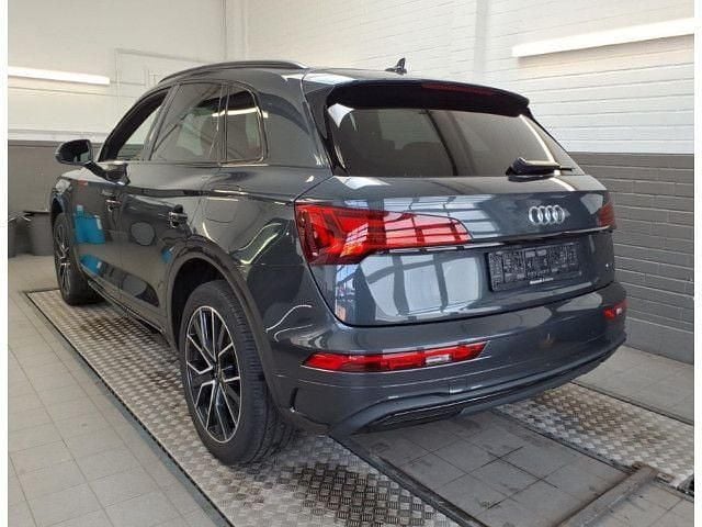 Gebraucht Audi Q5 Ambiente 299 PS (219 kW) 2022 Manhattangrau metallic SUV