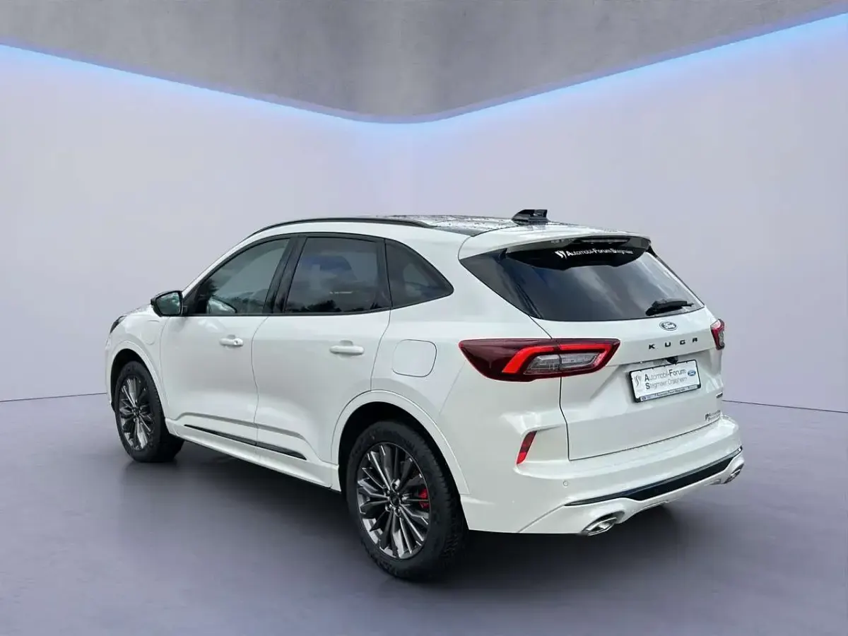 Neu Ford Kuga 242 PS (177 kW) 2026 Metropolis white SUV