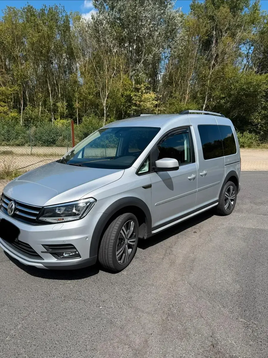 Gebraucht VW Caddy 150 PS (110 kW) 2018 Silber Van / Kleinbus