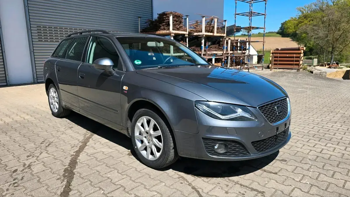 Usado Seat Exeo 143 HP (105 kW) 2013 Prateado Carrinha