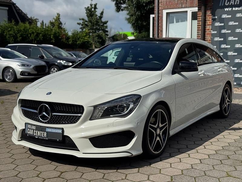 Weiß Gebraucht 2016 Mercedes CLA180 Shooting Brake AMG Kombi | 17.440 € - Bild 1/4