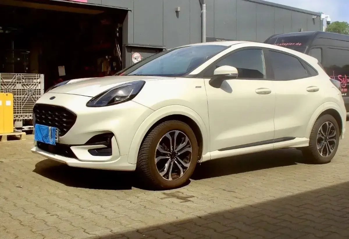 Gebraucht Ford Puma ST-Line 125 PS (91 kW) 2021 Weiß SUV