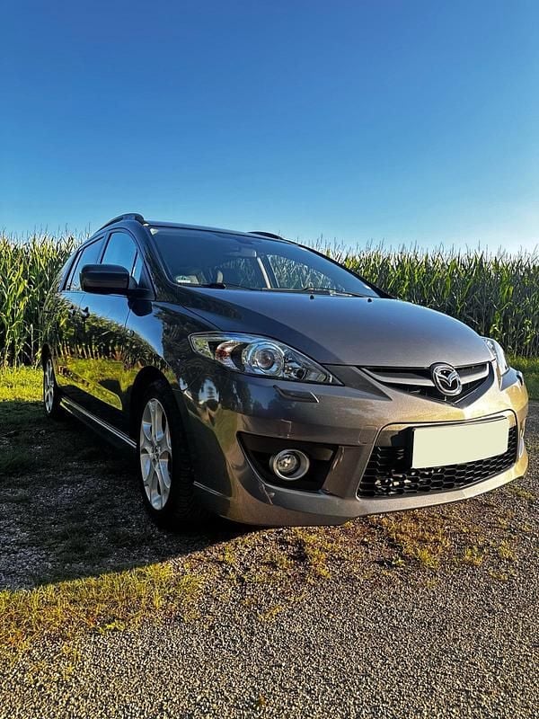 Grau Gebraucht 2010 Mazda 5 Active Plus Van / Kleinbus | 6.990 € (Fairer Preis) - Bild 1/4