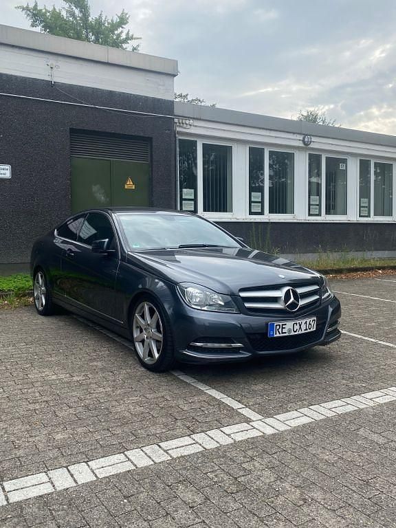 Gebraucht 2012 Mercedes C180 Coupé | 9.500 € (Fairer Preis) - Bild 1/4