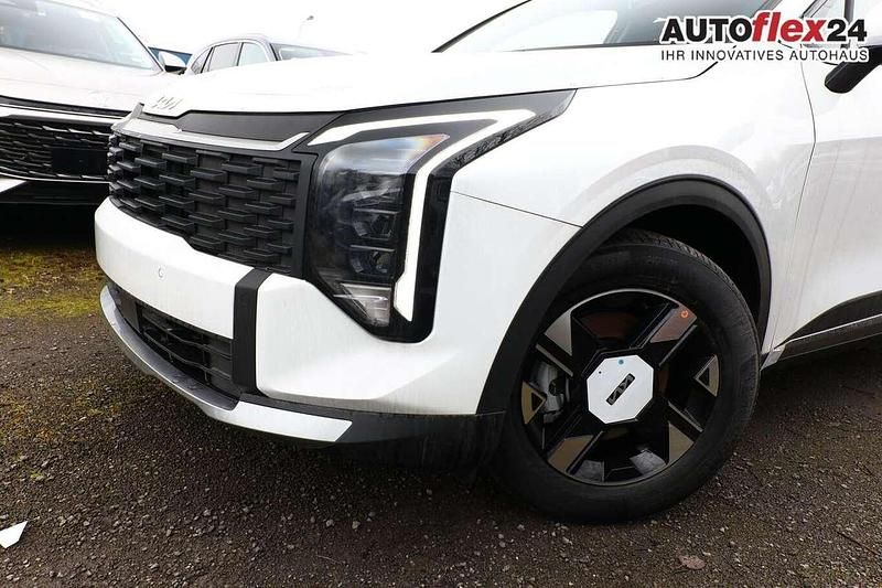 Neu Kia Sportage 179 PS (131 kW) 2026 Deluxe white metallic SUV