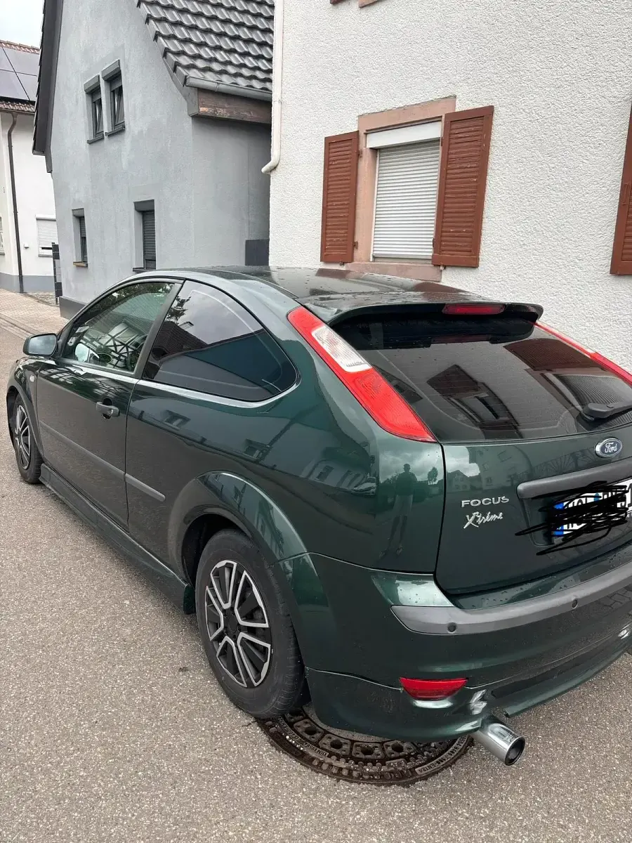 Gebraucht Ford Focus 115 PS (84 kW) 2005 Limousine