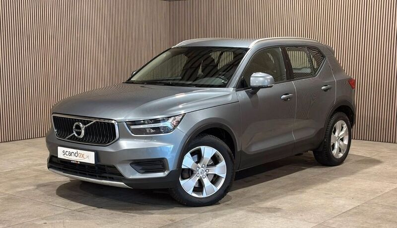 Grau Gebraucht 2018 Volvo XC40 SUV | 13.000 € (Superpreis) - Bild 1/4