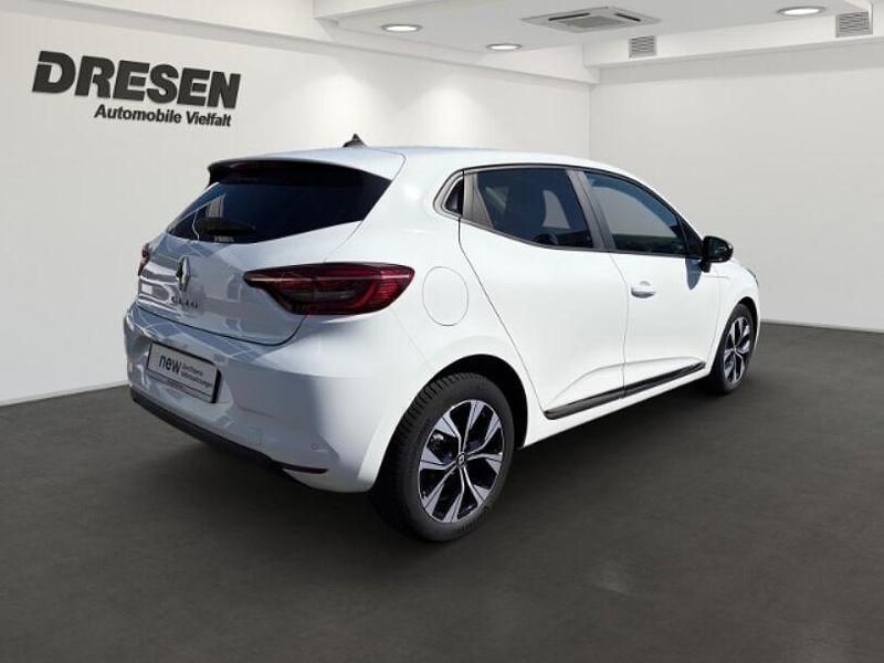 Gebraucht Renault Clio V Evolution 91 PS (66 kW) 2023 Weiß Limousine