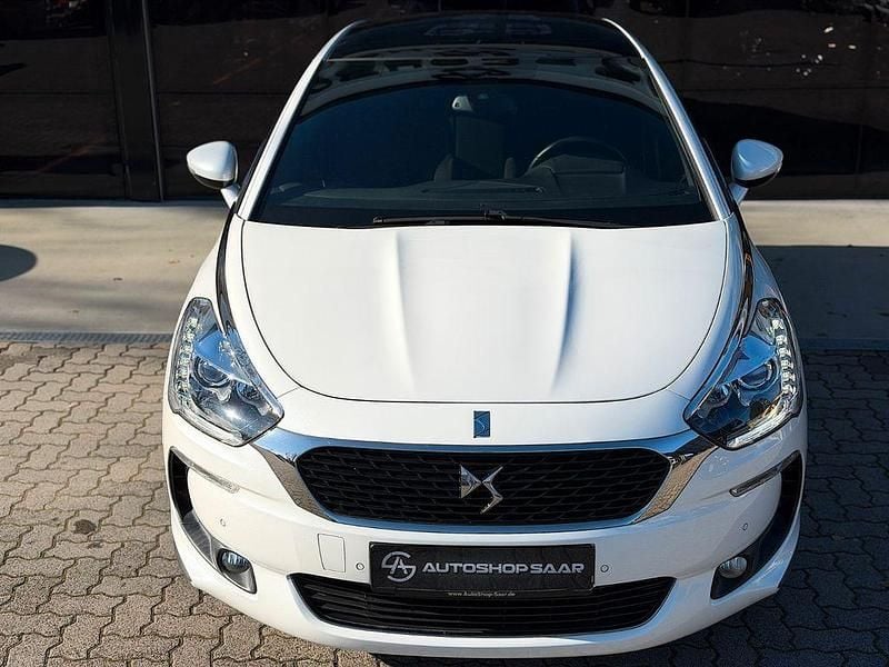 Gebraucht DS Automobiles DS5 120 PS (88 kW) 2015 Weiß Kleinwagen