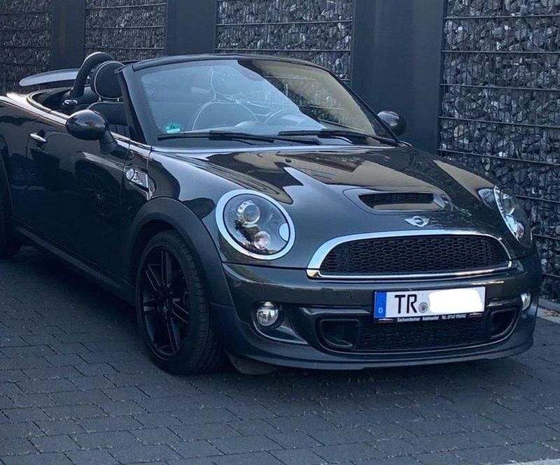 Gebraucht Mini Cooper SD Roadster 143 PS (105 kW) 2012 Grau Cabrio