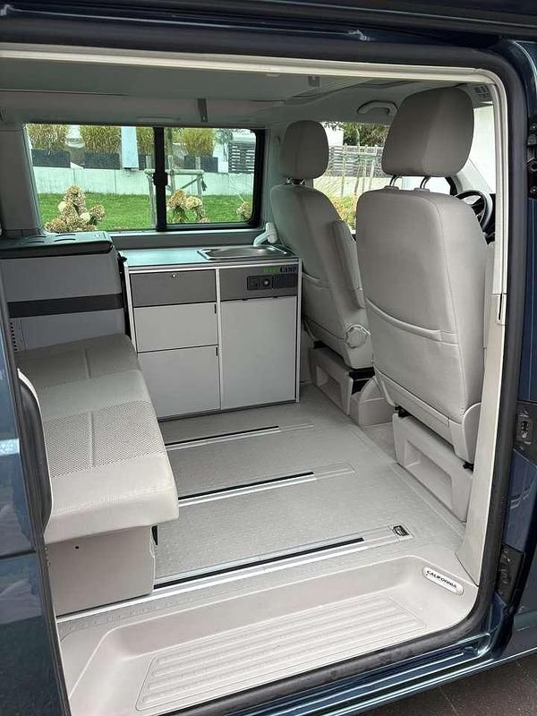 Gebraucht VW California Beach 150 PS (110 kW) 2016 Grün Van