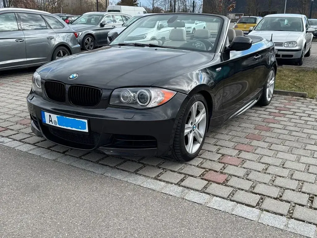 Gebraucht BMW 135 Cabriolet Performance 306 PS (225 kW) 2010 Grau Cabrio