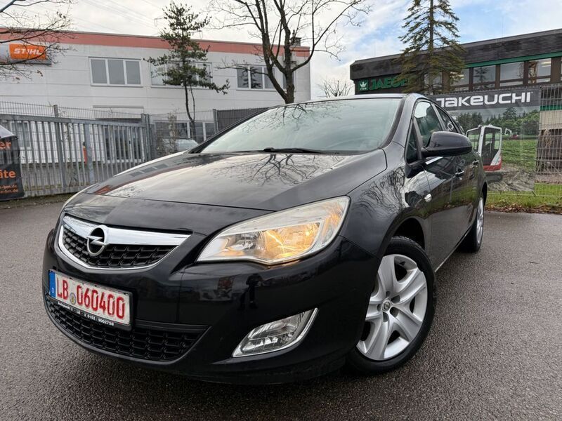 Schwarz Gebraucht 2011 Opel Astra Limousine | 4.490 € (Guter Preis) - Bild 1/4