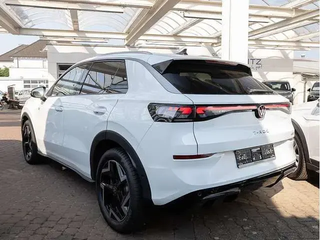 Neu VW T-Roc R-line 150 PS (110 kW) 2026 Weiß SUV