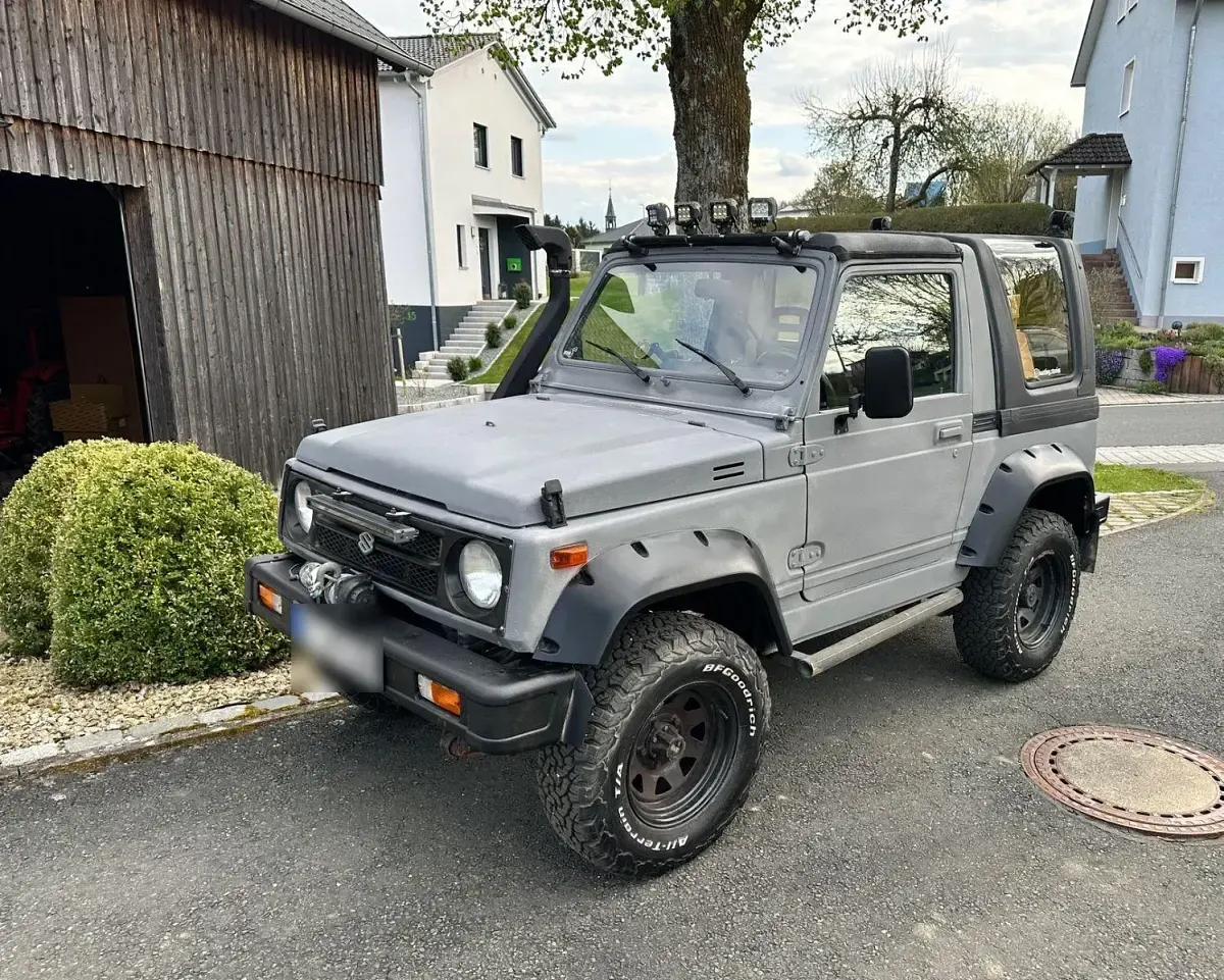 Gebraucht Suzuki Samurai 69 PS (50 kW) 1998 Grau SUV