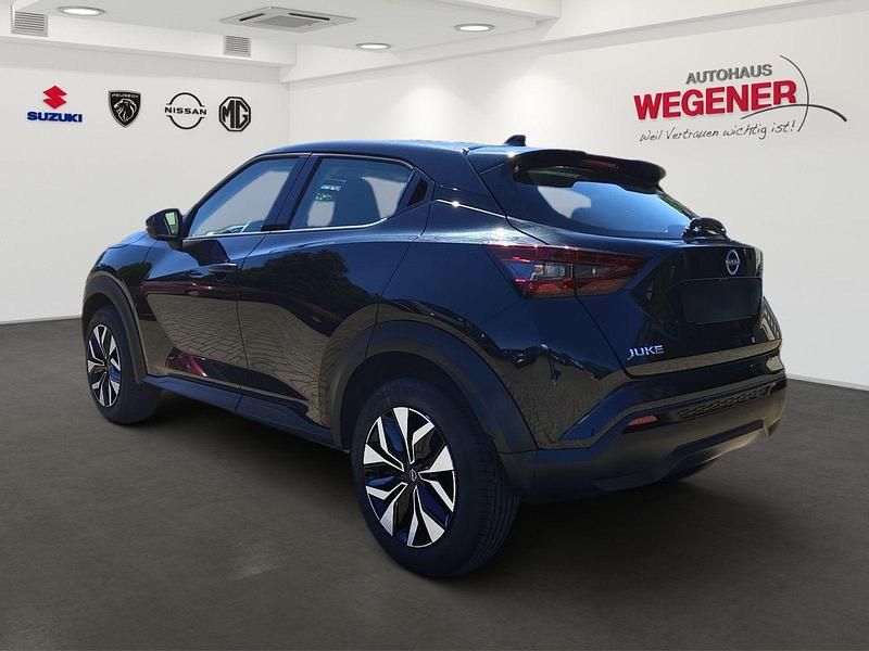 Gebraucht Nissan Juke Acenta 114 PS (83 kW) 2025 Pearl black SUV